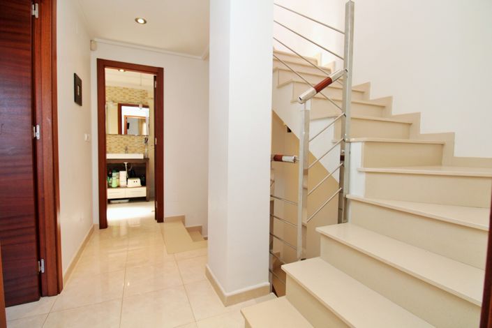 Image No.17-2 Bed Apartment for sale