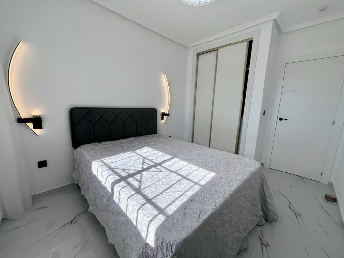 Image No.12-1 Bed Apartment for sale