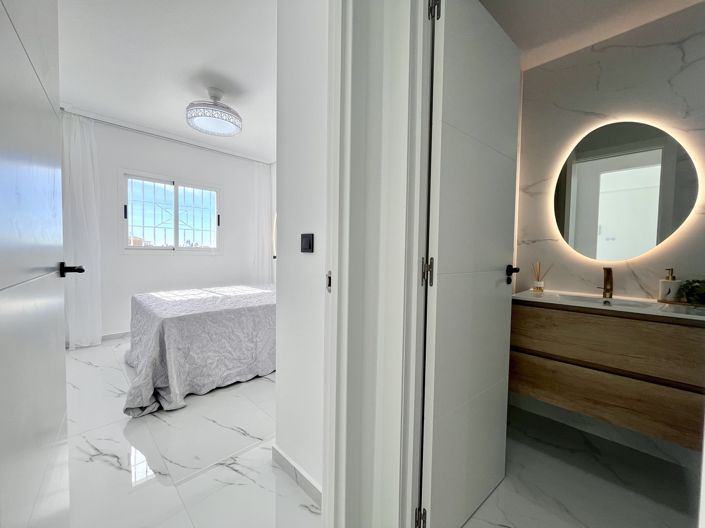 Image No.13-1 Bed Apartment for sale