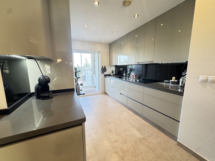 Image No.16-2 Bed Apartment for sale