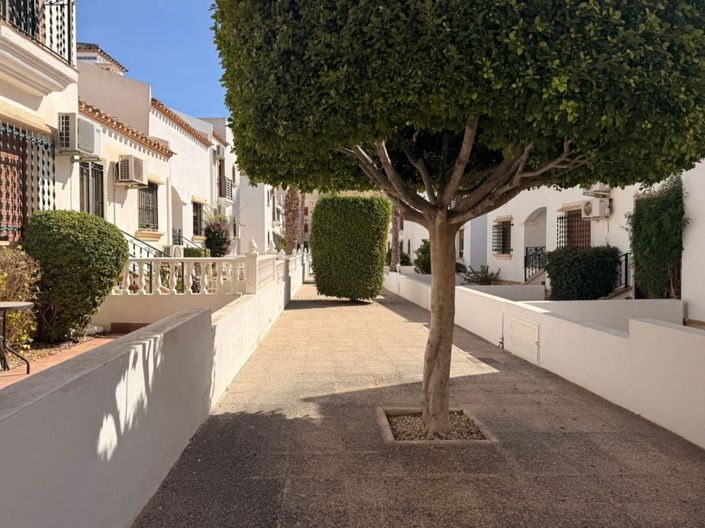 Image No.23-2 Bed Apartment for sale