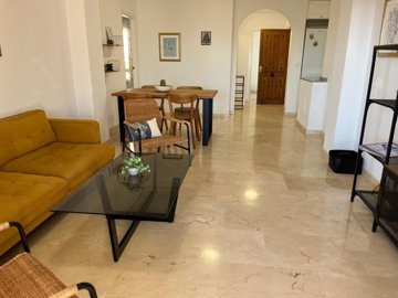 photo-2025-10-21-11-55-304-scaled