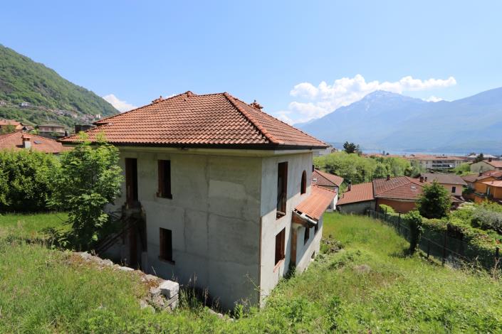 Image No.5-8 Bed Villa for sale