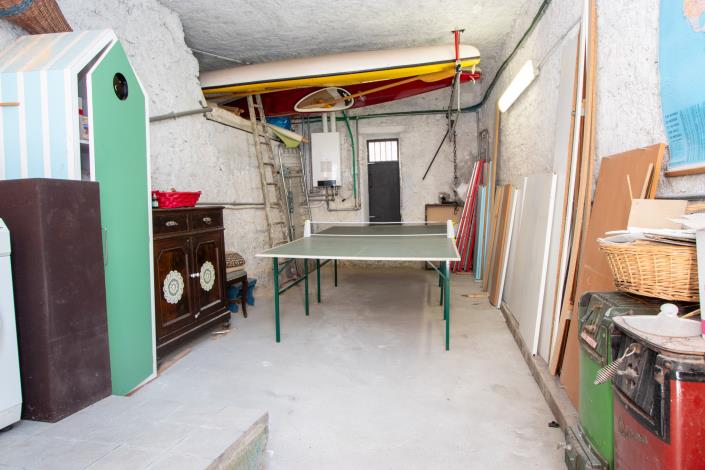 Image No.26-3 Bed House for sale