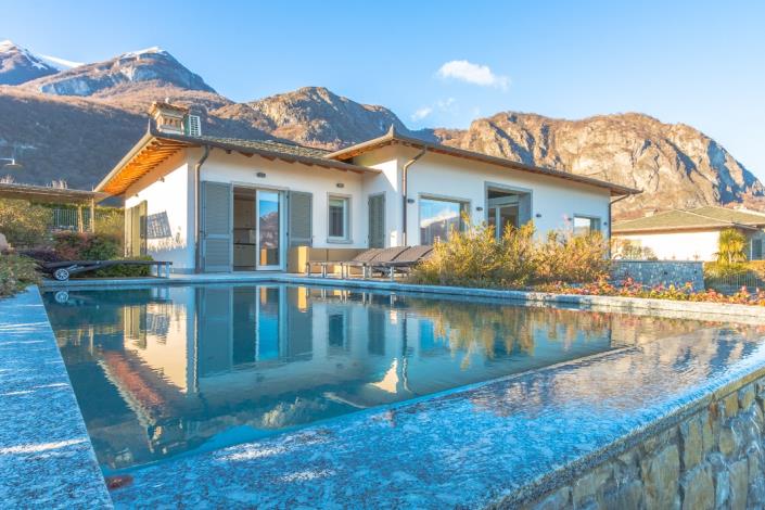 Image No.6-5 Bed Villa for sale