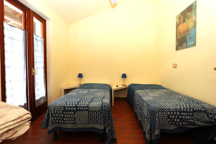 Image No.12-4 Bed Villa for sale