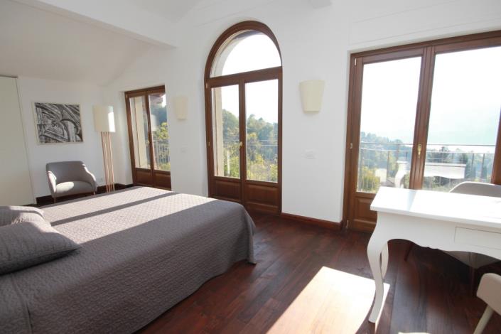 Image No.4-4 Bed Villa for sale