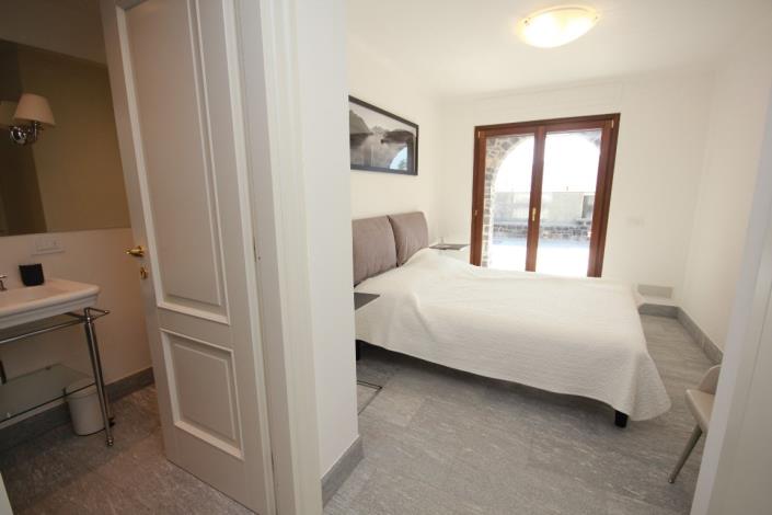 Image No.14-4 Bed Villa for sale