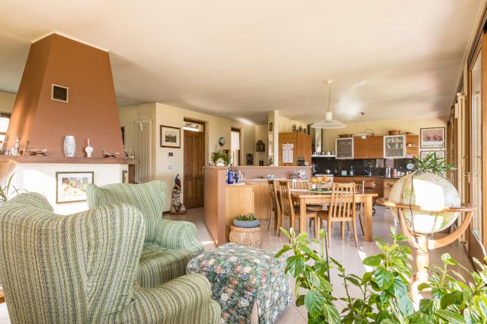 Image No.17-3 Bed Villa for sale