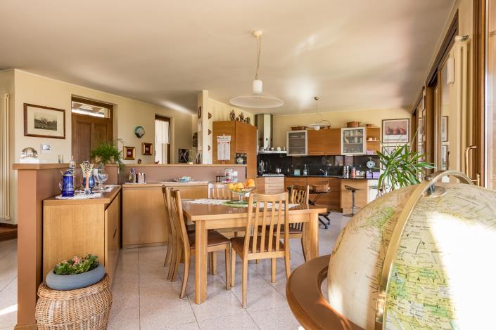 Image No.18-3 Bed Villa for sale