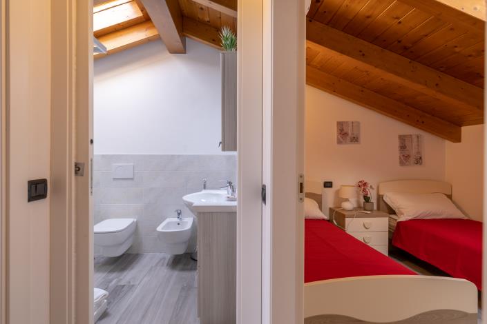 Image No.5-2 Bed Apartment for sale