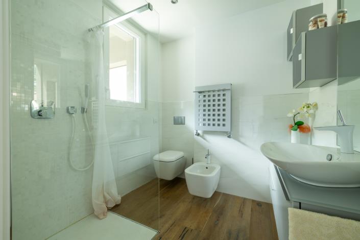 Image No.19-2 Bed Apartment for sale