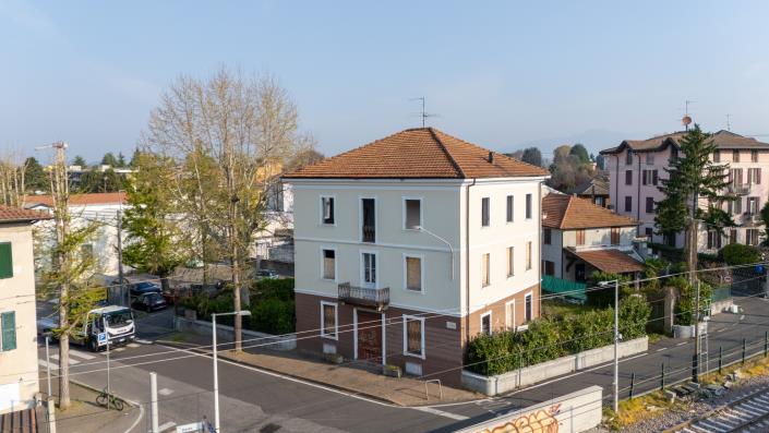 Image No.1-Hotel for sale