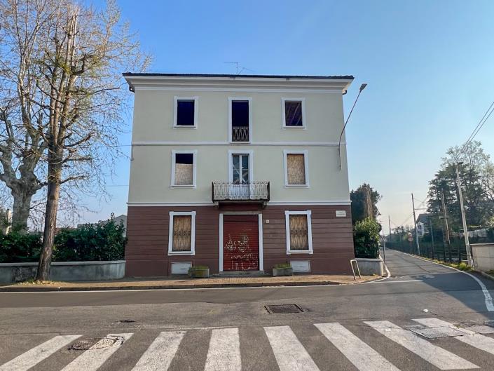 Image No.2-Hotel for sale