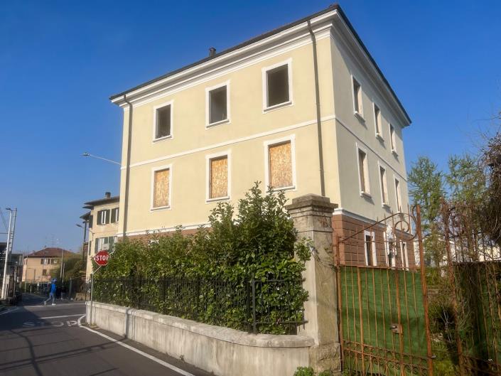 Image No.3-Hotel for sale