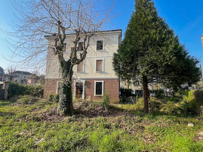 Image No.21-Hotel for sale