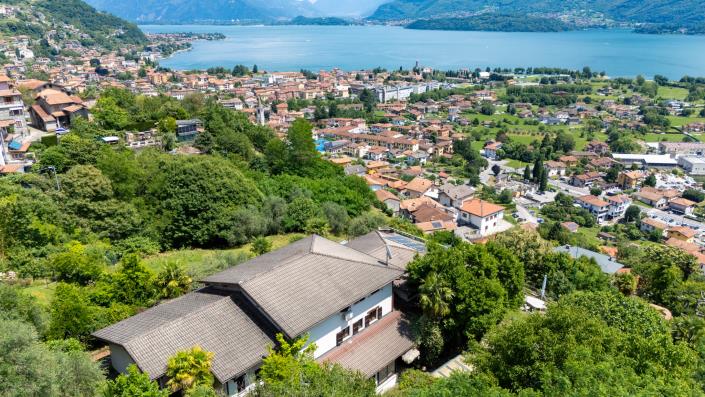 Image No.15-20 Bed Hotel for sale