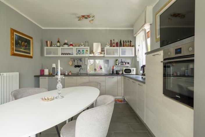 Image No.4-3 Bed House for sale