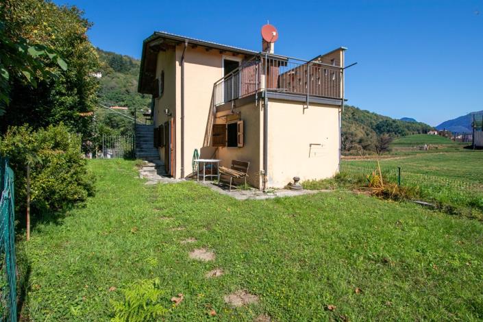 Image No.7-2 Bed House for sale