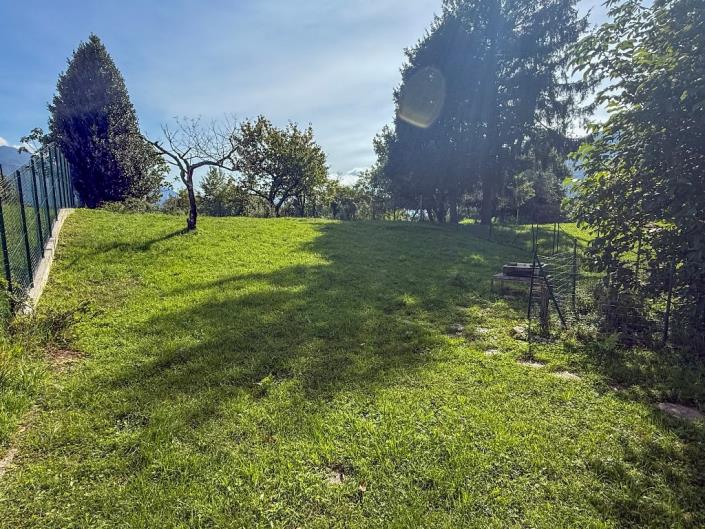 Image No.28-2 Bed House for sale