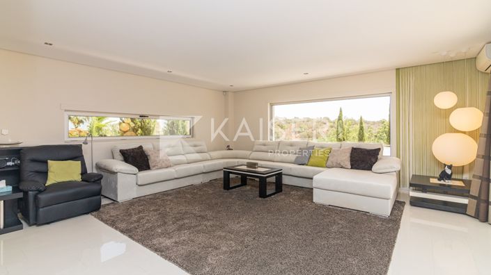 Image No.12-4 Bed Villa for sale