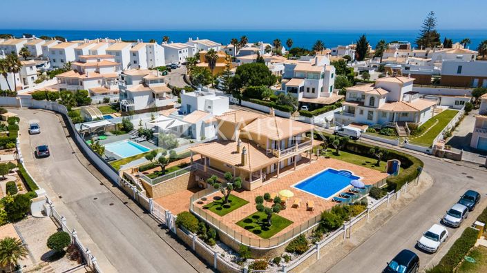 Image No.7-4 Bed Villa for sale