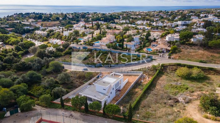 Image No.11-4 Bed Villa for sale