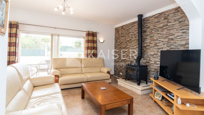 Image No.8-3 Bed Villa for sale