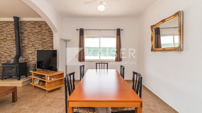 Image No.9-3 Bed Villa for sale