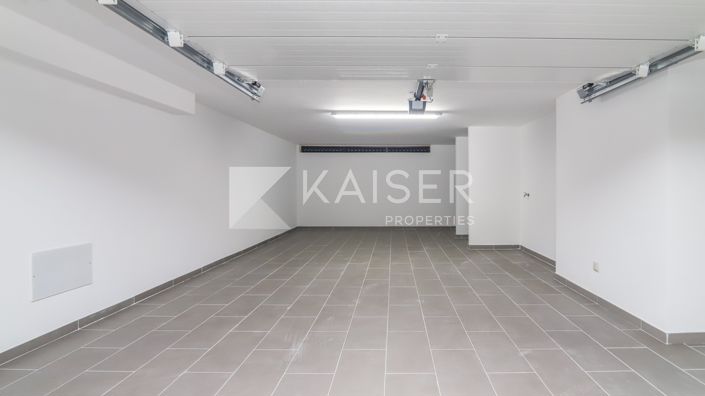 Image No.22-3 Bed Townhouse for sale