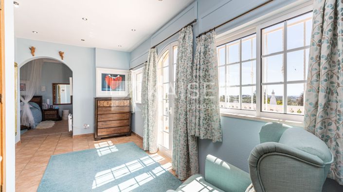 Image No.18-5 Bed Villa for sale