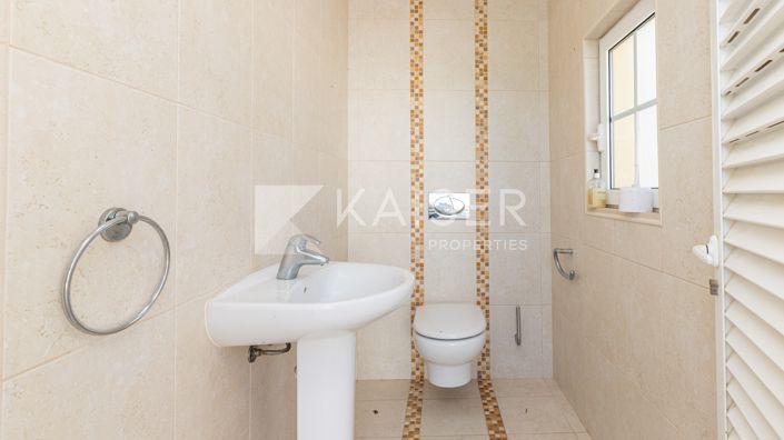 Image No.27-5 Bed Villa for sale