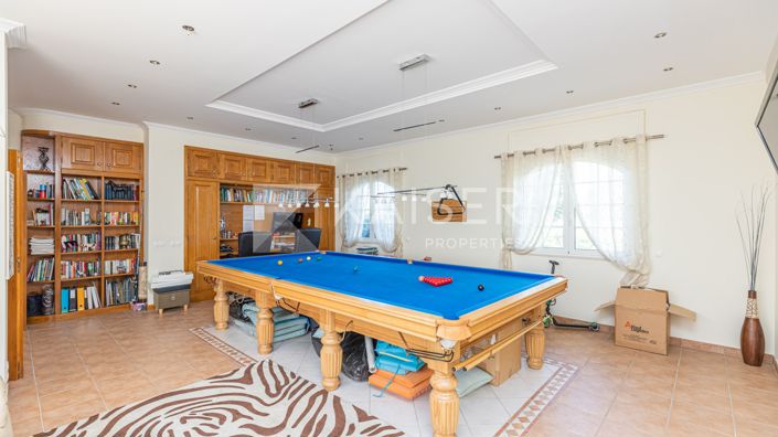 Image No.9-5 Bed Villa for sale