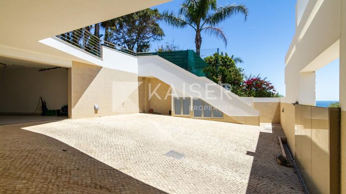 Image No.15-6 Bed Villa for sale