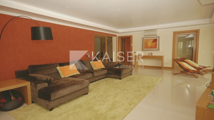 Image No.17-6 Bed Villa for sale