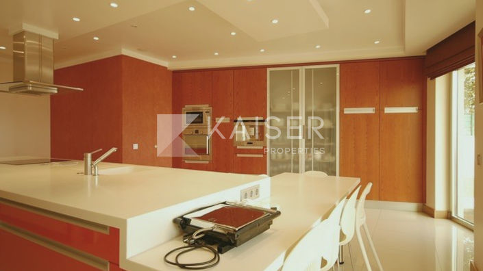 Image No.19-6 Bed Villa for sale