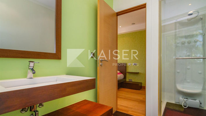 Image No.21-6 Bed Villa for sale