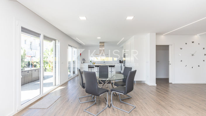 Image No.11-5 Bed Villa for sale