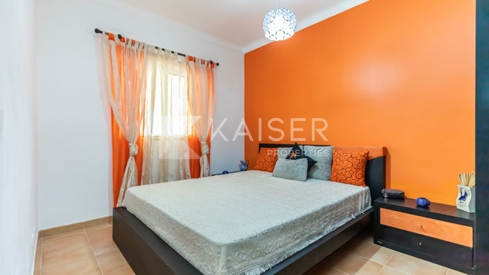 Image No.12-3 Bed Townhouse for sale