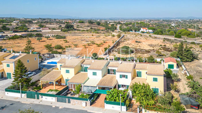 Image No.3-3 Bed Townhouse for sale