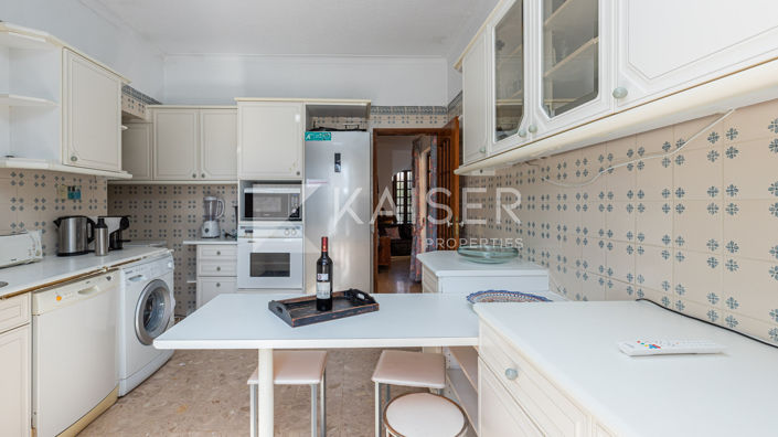 Image No.12-5 Bed Villa for sale