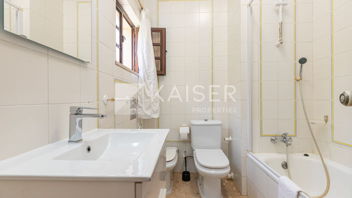 Image No.19-5 Bed Villa for sale