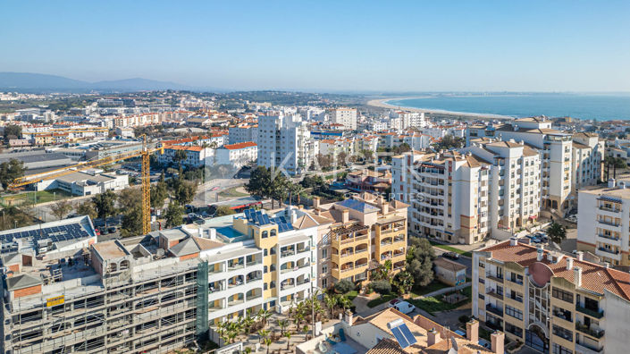 Image No.13-2 Bed Apartment for sale