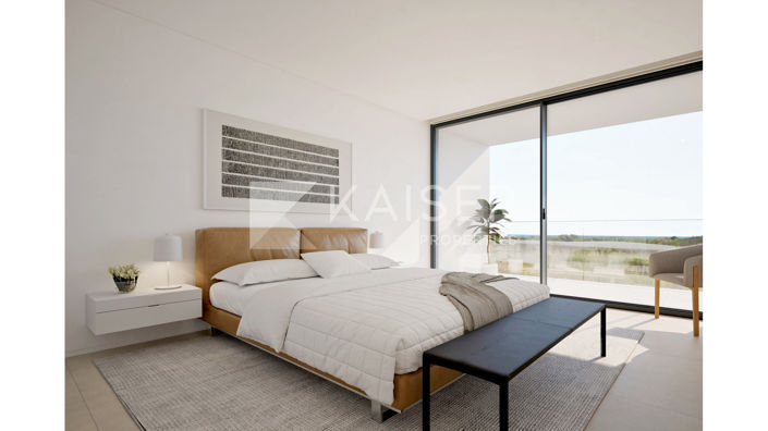 Image No.15-4 Bed Villa for sale