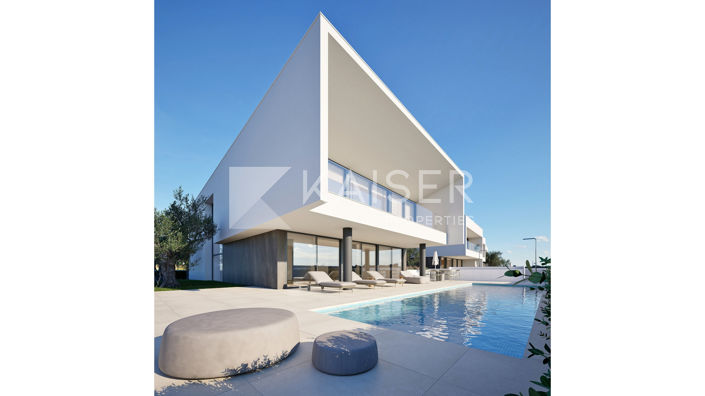 Image No.18-4 Bed Villa for sale