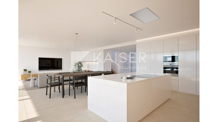 Image No.8-4 Bed Villa for sale