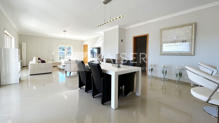 Image No.12-4 Bed Villa for sale