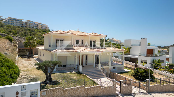 Image No.32-4 Bed Villa for sale