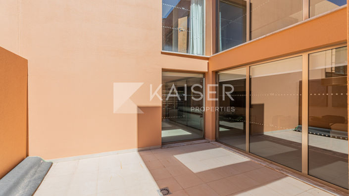 Image No.20-3 Bed Townhouse for sale