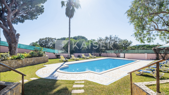 Image No.2-4 Bed Villa for sale